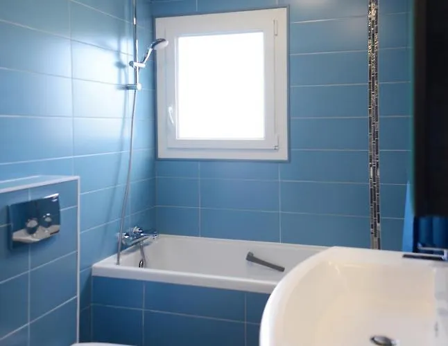 2bdr Reine Astrid Cannes